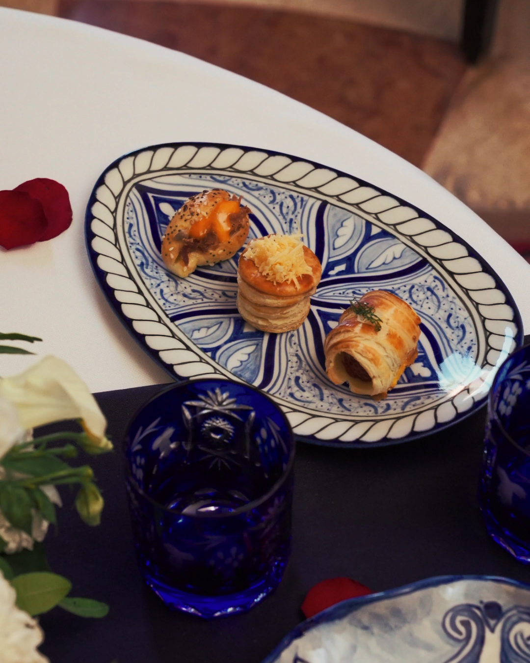 Harem Harmony Dessert Plate